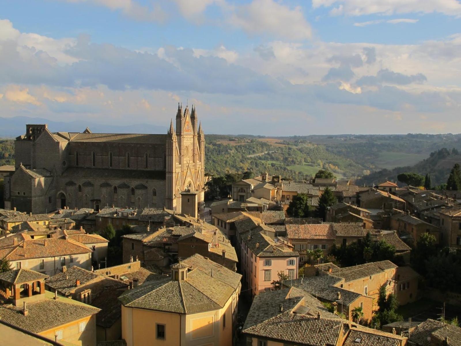 Porta Vivaria Orvieto- Private Parking Екстер'єр фото